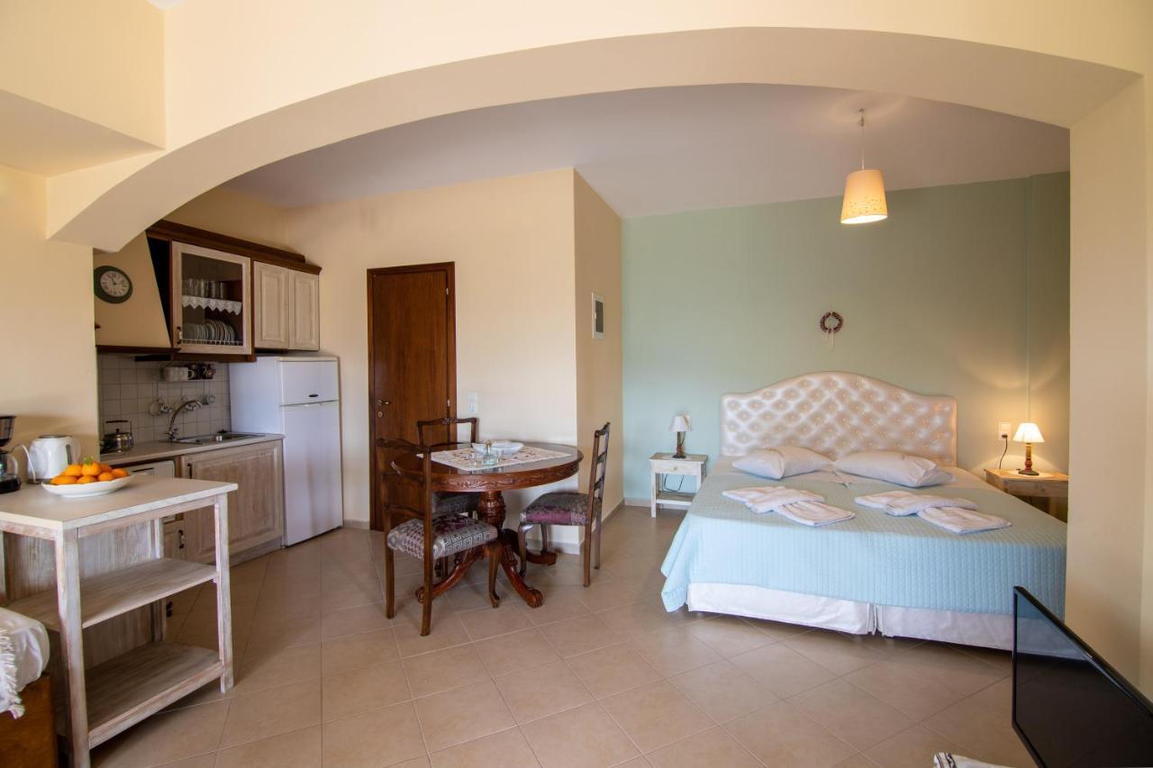 Kritamos Villa & Apartments Kamilari Exterior photo